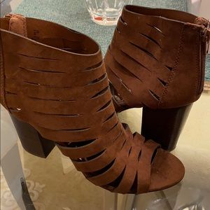 Carlos Santana-Brown open toes heels- size 8.5